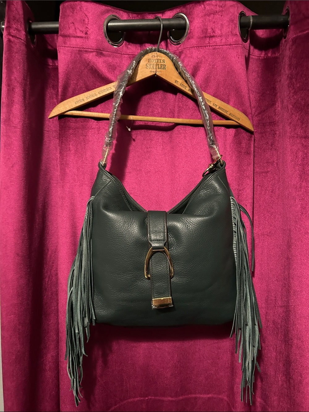 G.I.L.I Fringed Leather Hobo Bag in Dark Green